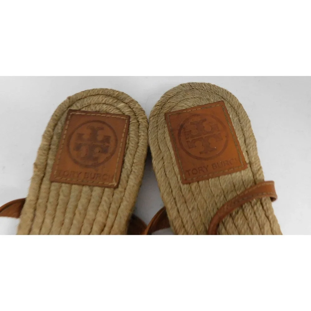 TORY BURCH Sandals Emmy Rafia Brown Leather Gold Logo Flat Thong Sandals 7B